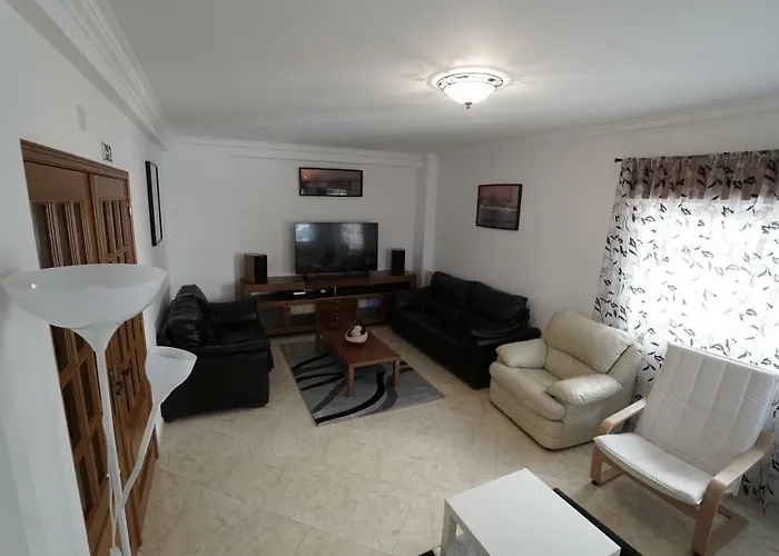 Papoa House Хостел *